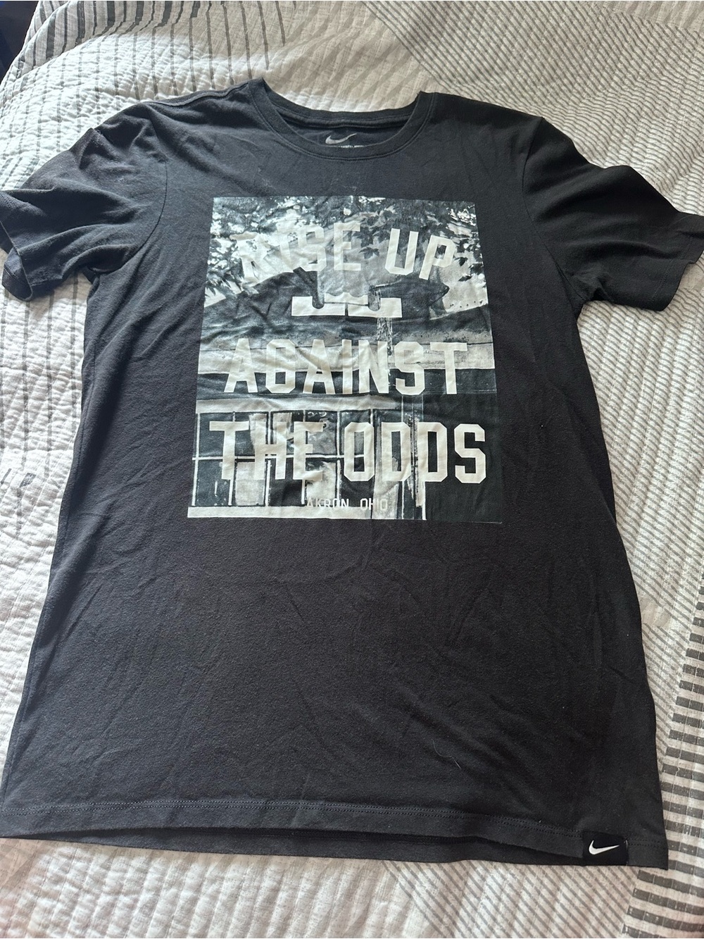 Nike Black Short-Sleeve Graphic 'Rise Up Against The Odds' Tee